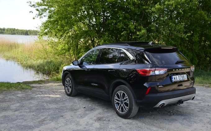 Ford Escape cena 118600 przebieg: 18400, rok produkcji 2022 z Warszawa małe 704